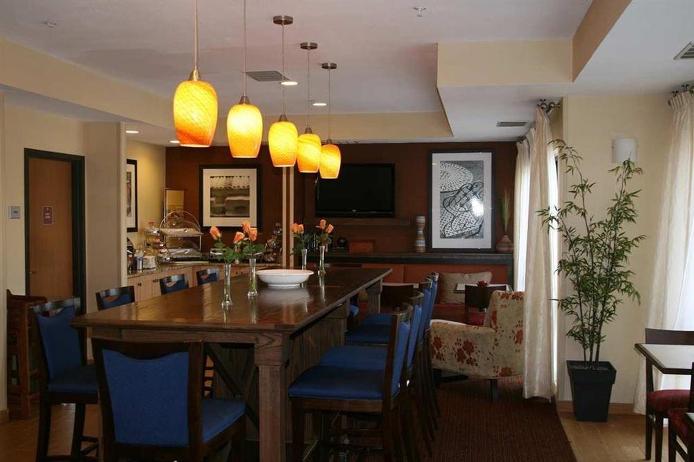 Hampton Inn Minneapolis-Бернсвілл Ресторан фото