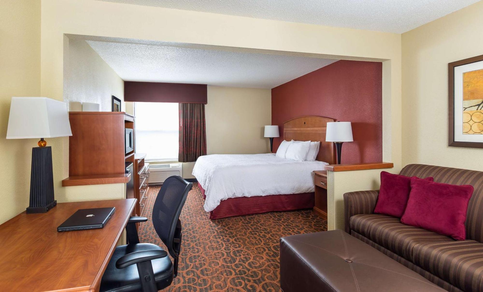 Hampton Inn Minneapolis-Бернсвілл Екстер'єр фото